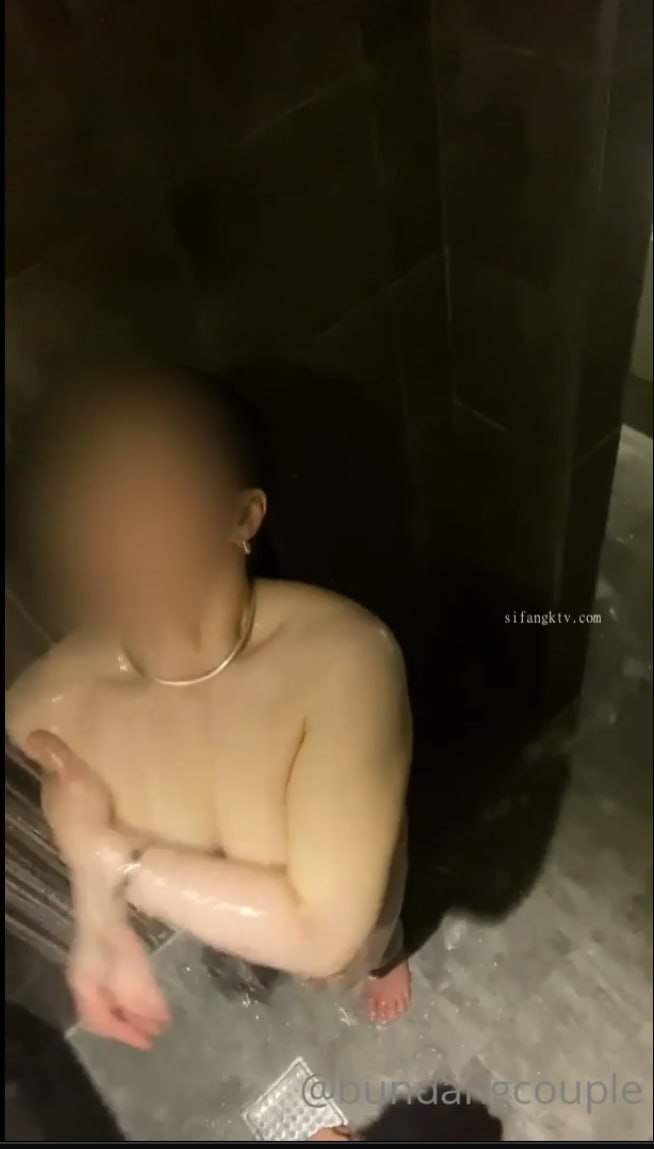 人妻精品无码一区二区三区日常生活